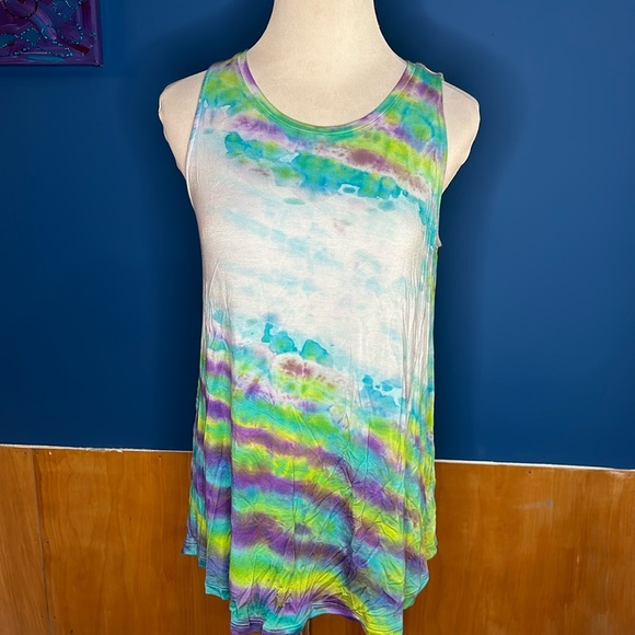 JRSDesignsltd Tops - Tye dye tank top